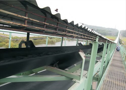 สายพานลำเลียงทางบกระยะไกล